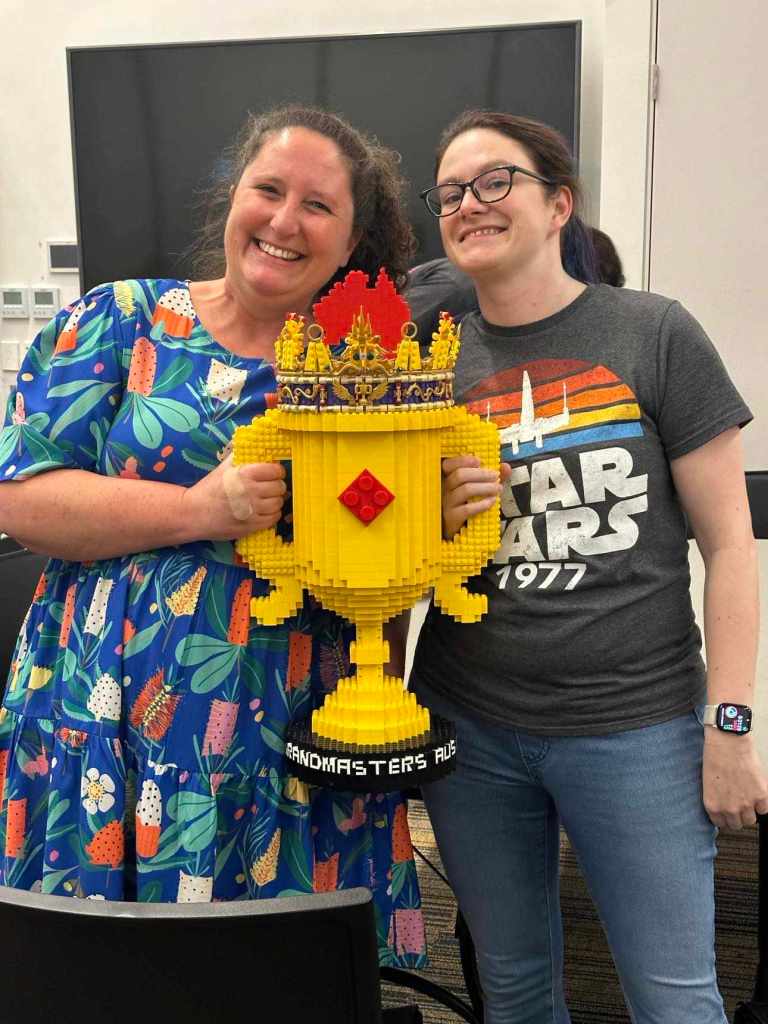 Richie Moir tries to be like Lukas and breaks down. Breaks down the Build night that is!